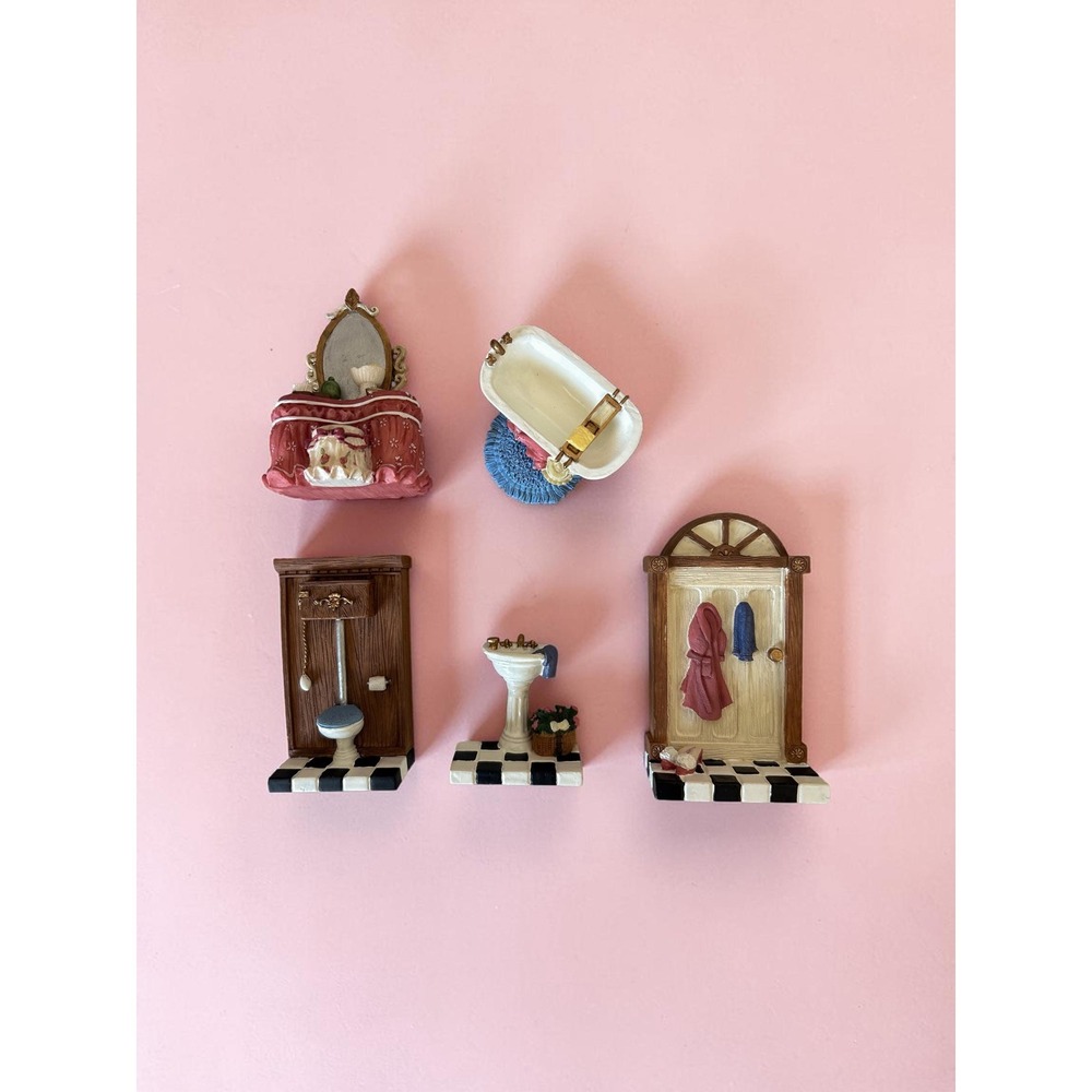 Vintage Avon Victorian Memories Bathroom - Miniature Dollhouse Furniture